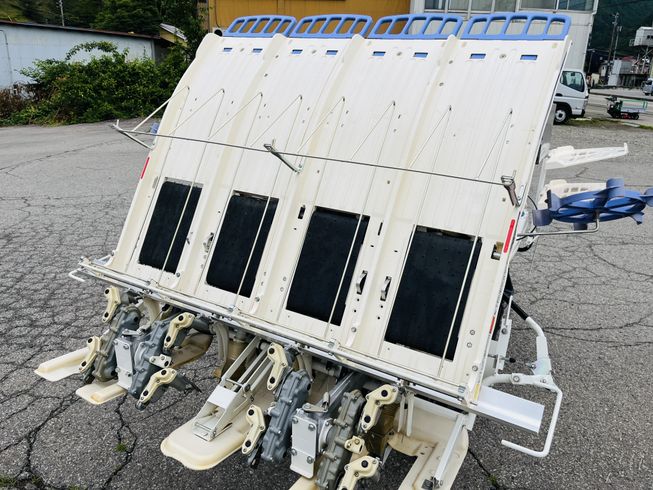 田植機 LE4 写真５