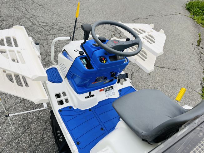 田植機 LE4 写真９