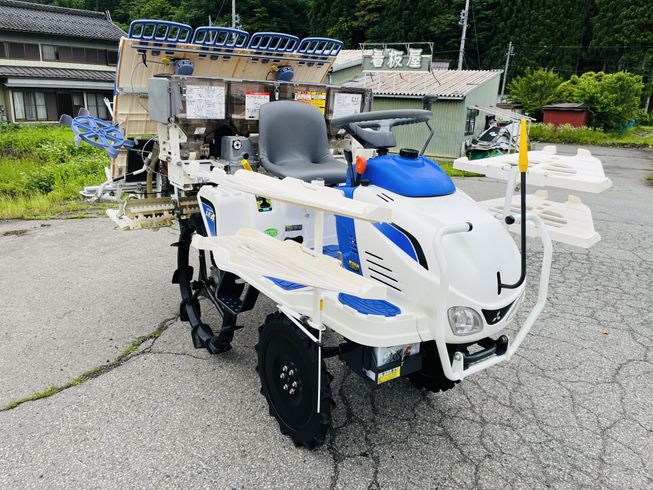 田植機 LE4 写真２