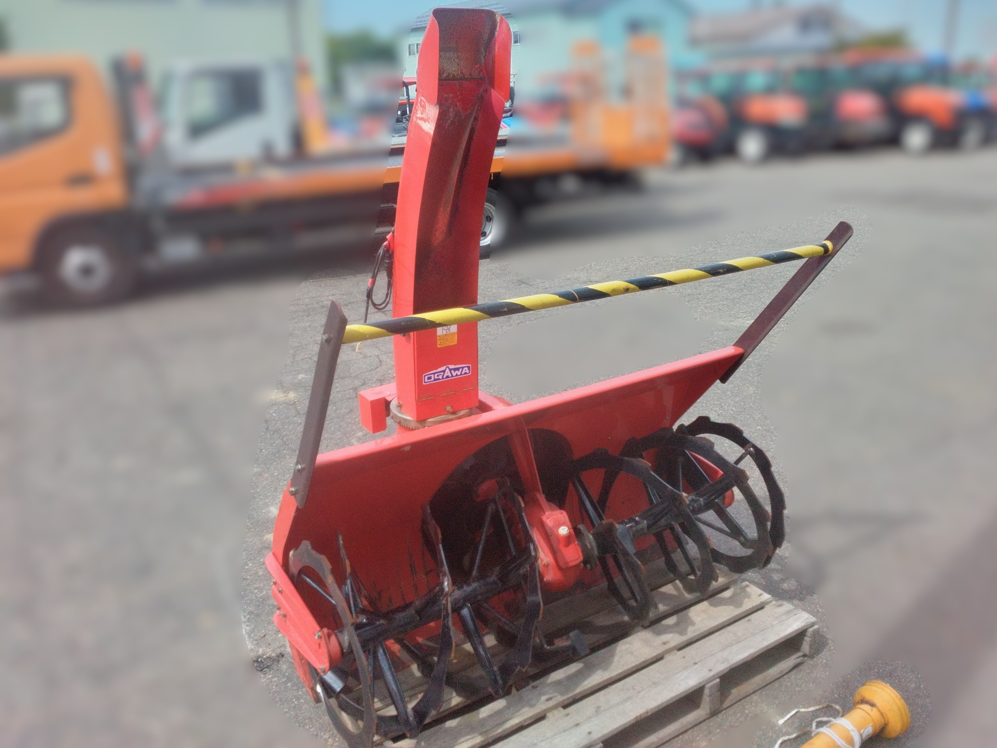 オガワ スノーラッセル(トラクター用除雪機) 写真