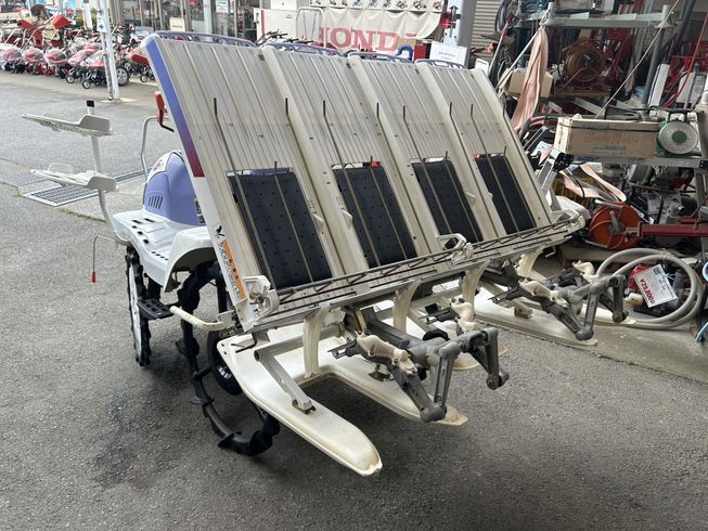 田植機 LC4 写真３