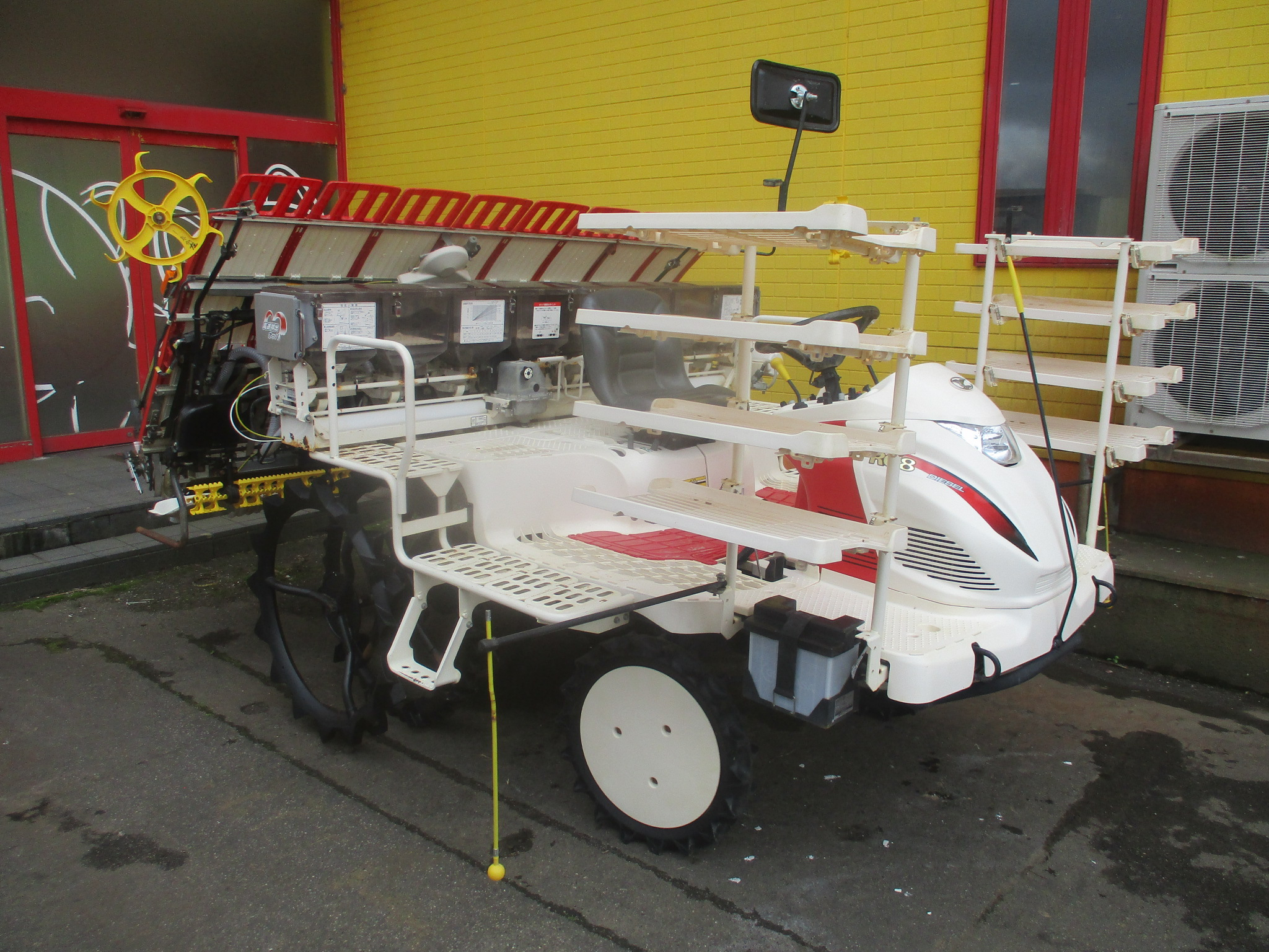 ヤンマー 田植機 写真