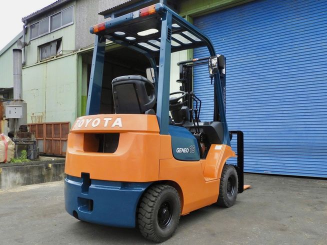 フォークリフト 7FG15 写真２