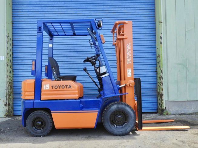 フォークリフト 5FGL15 写真２