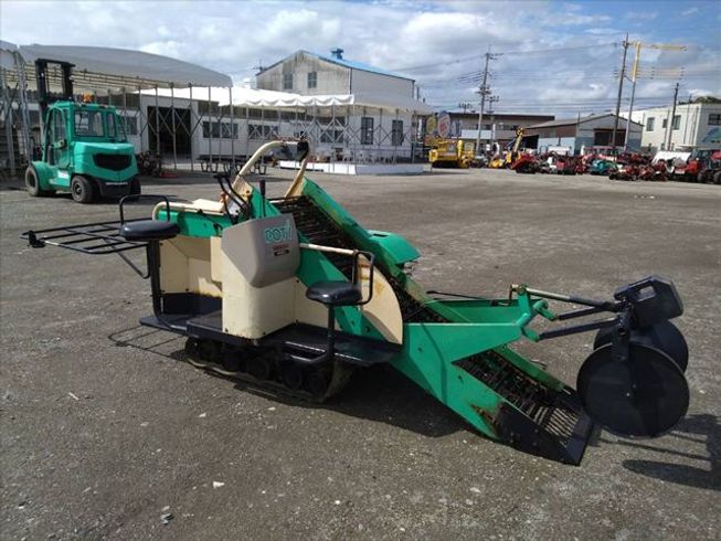 ポテトハーベスター HQ60J 写真２