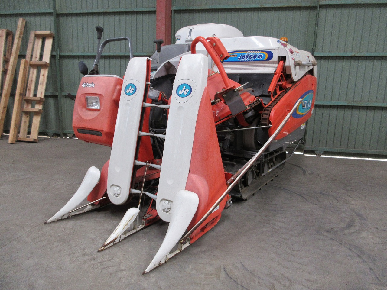 クボタ コンバイン 写真