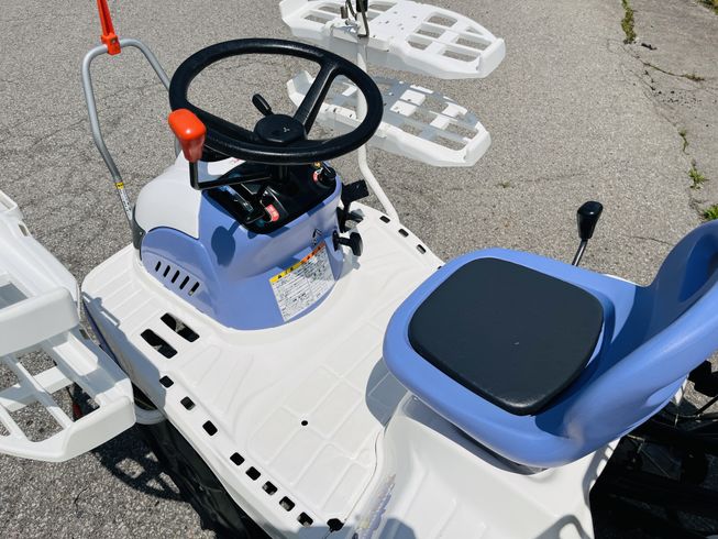 田植機 LC4A 写真９