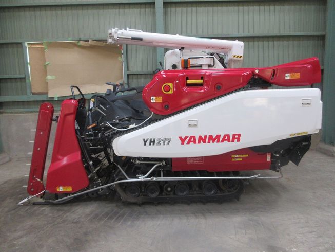 コンバイン YH217 写真３