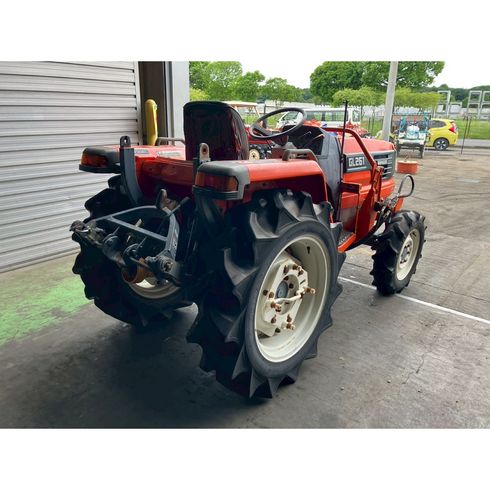 トラクター GL261 写真３
