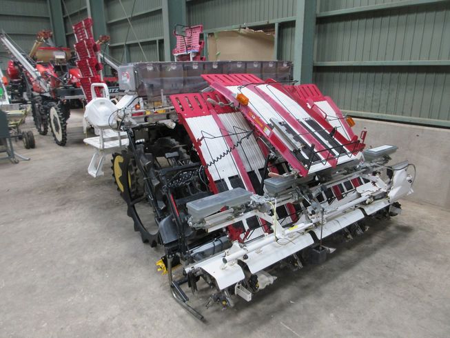 田植機 YR8D 写真６