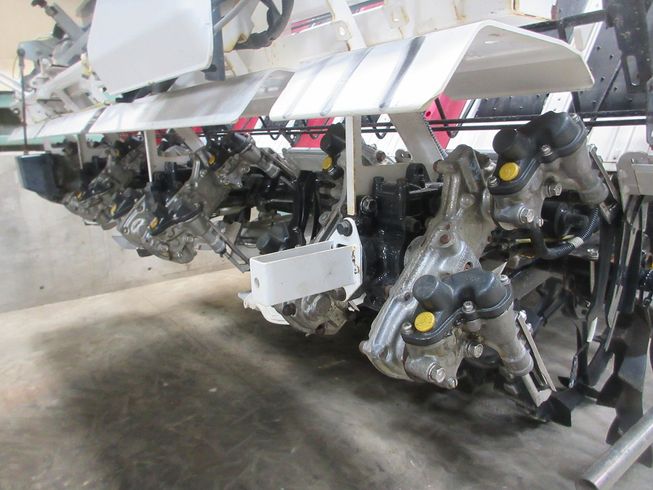 田植機 YR8D 写真12