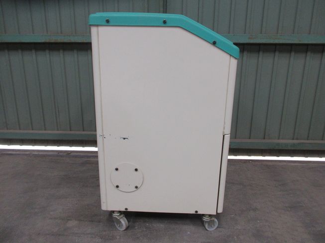 集じん機 CFA-215C 写真３