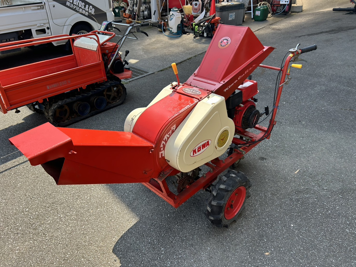 新興和産業 カッター 写真