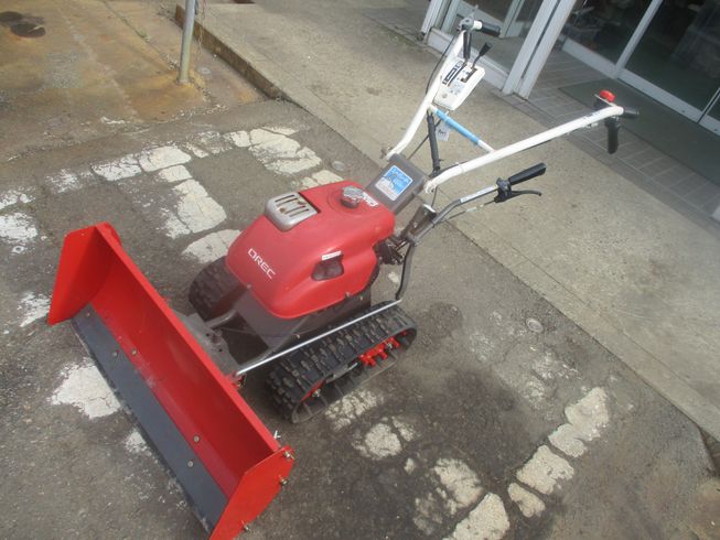 オーレック 除雪機 写真