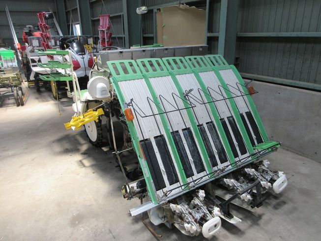 田植機 VP50XPWU-ZF 写真６