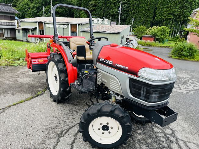 トラクター EF220 写真２