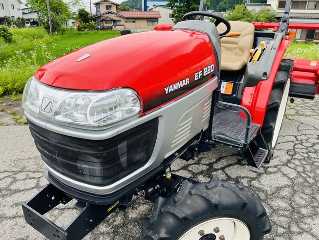 トラクター EF220 写真３