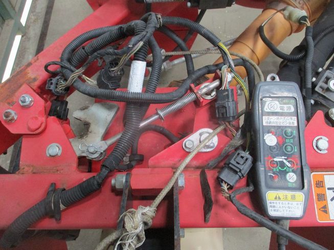 溝堀機 OM312E-A 写真８