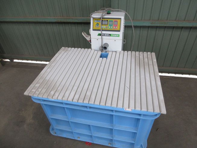 催芽機 YS-200L 写真２