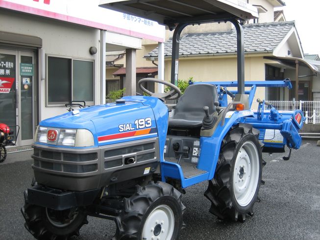 トラクター TF193F-UWX 写真２