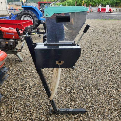 施肥機 サンソワーαSF185 写真３