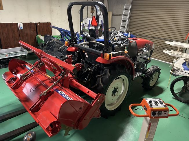 トラクター EF220 写真２