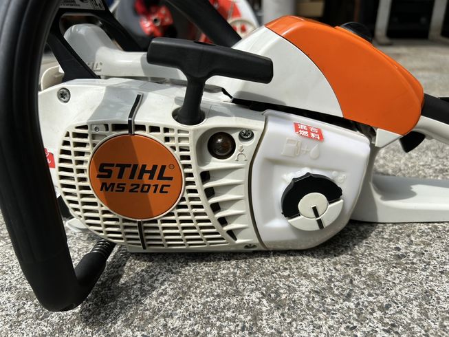 チェーンソー MS201C-EM 写真５