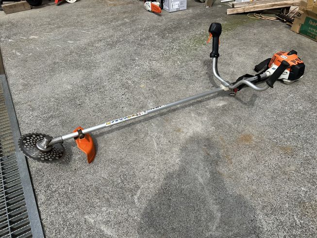 草刈機 FS26C-E 写真２