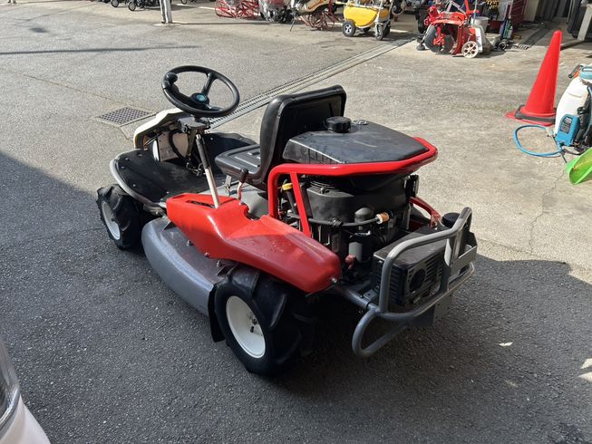 草刈機 RM88 写真３