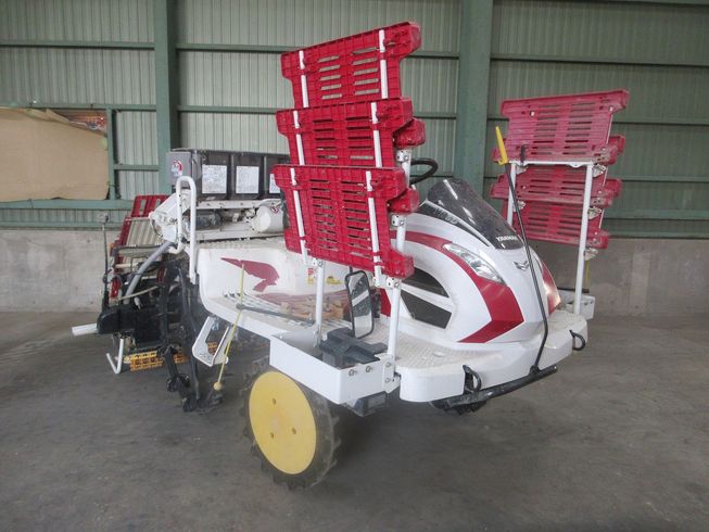 田植機 YR6D 写真４