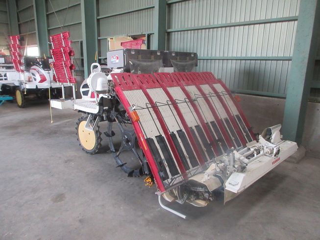 田植機 YR6D 写真６