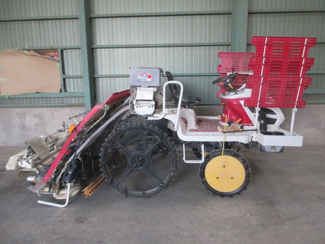 田植機 YR6D 写真３