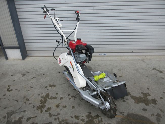草刈機 AZ636A 写真２