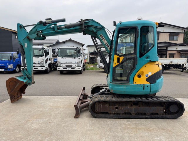 クボタ バックホー 写真