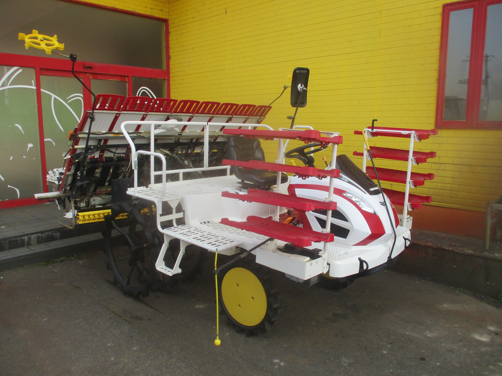 ヤンマー 田植機 写真