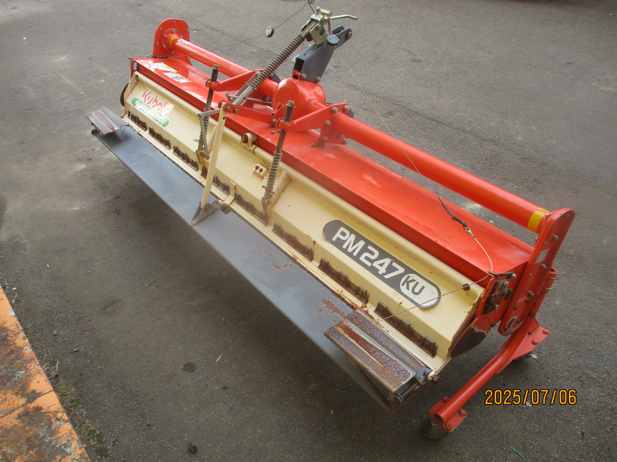 クボタ ハロー 写真