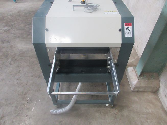 苗箱洗浄機 SZpro-700aII 写真４