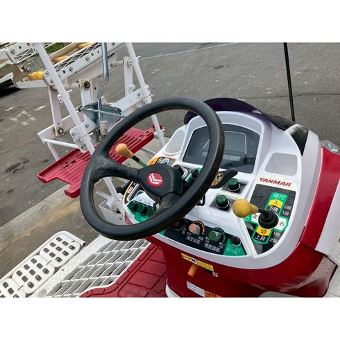 田植機 YR8D 写真９