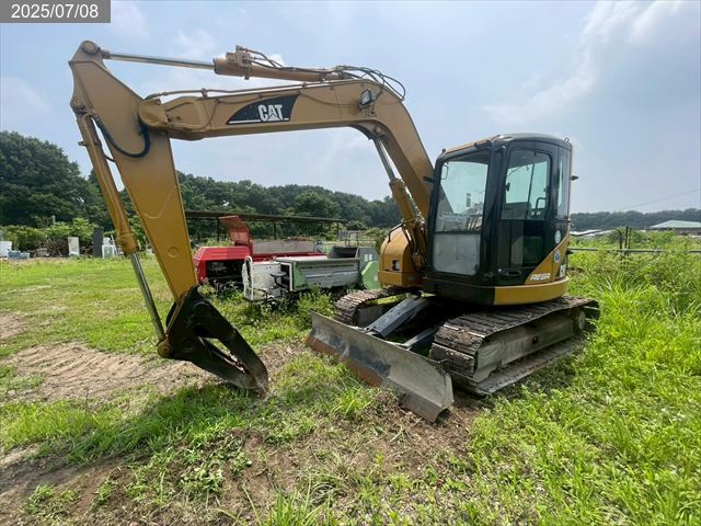 CAT ミニユンボ 写真