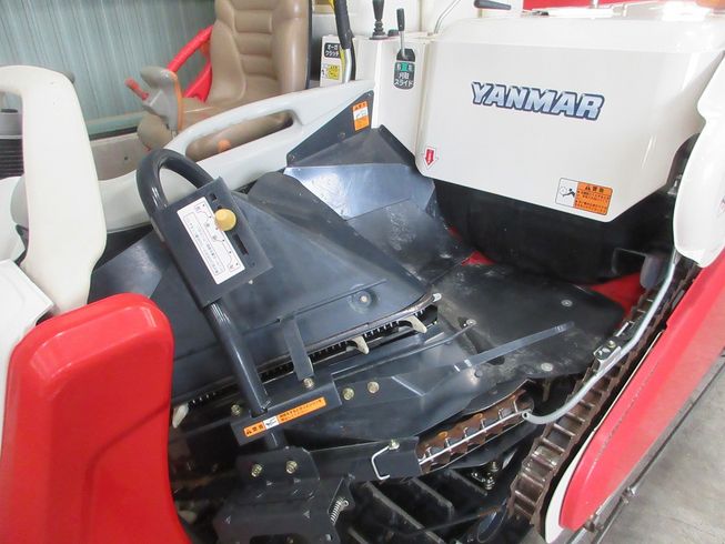 コンバイン AJ216 写真８