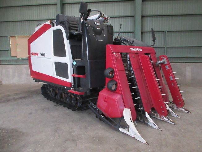 コンバイン YH440 写真２