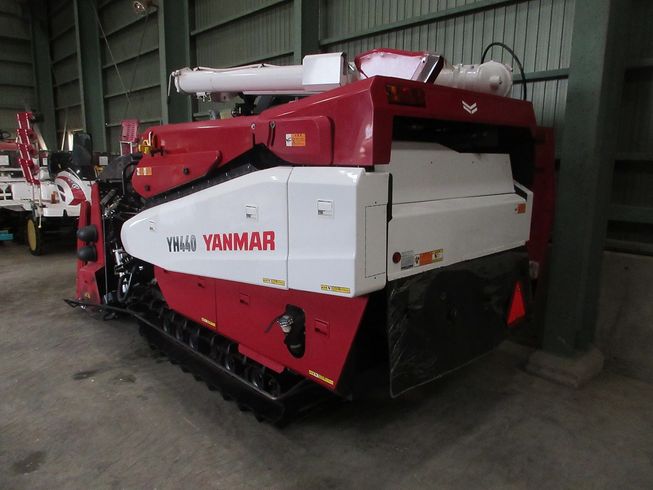 コンバイン YH440 写真５