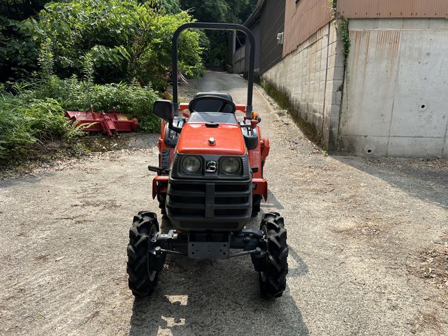 トラクター GB13 写真５