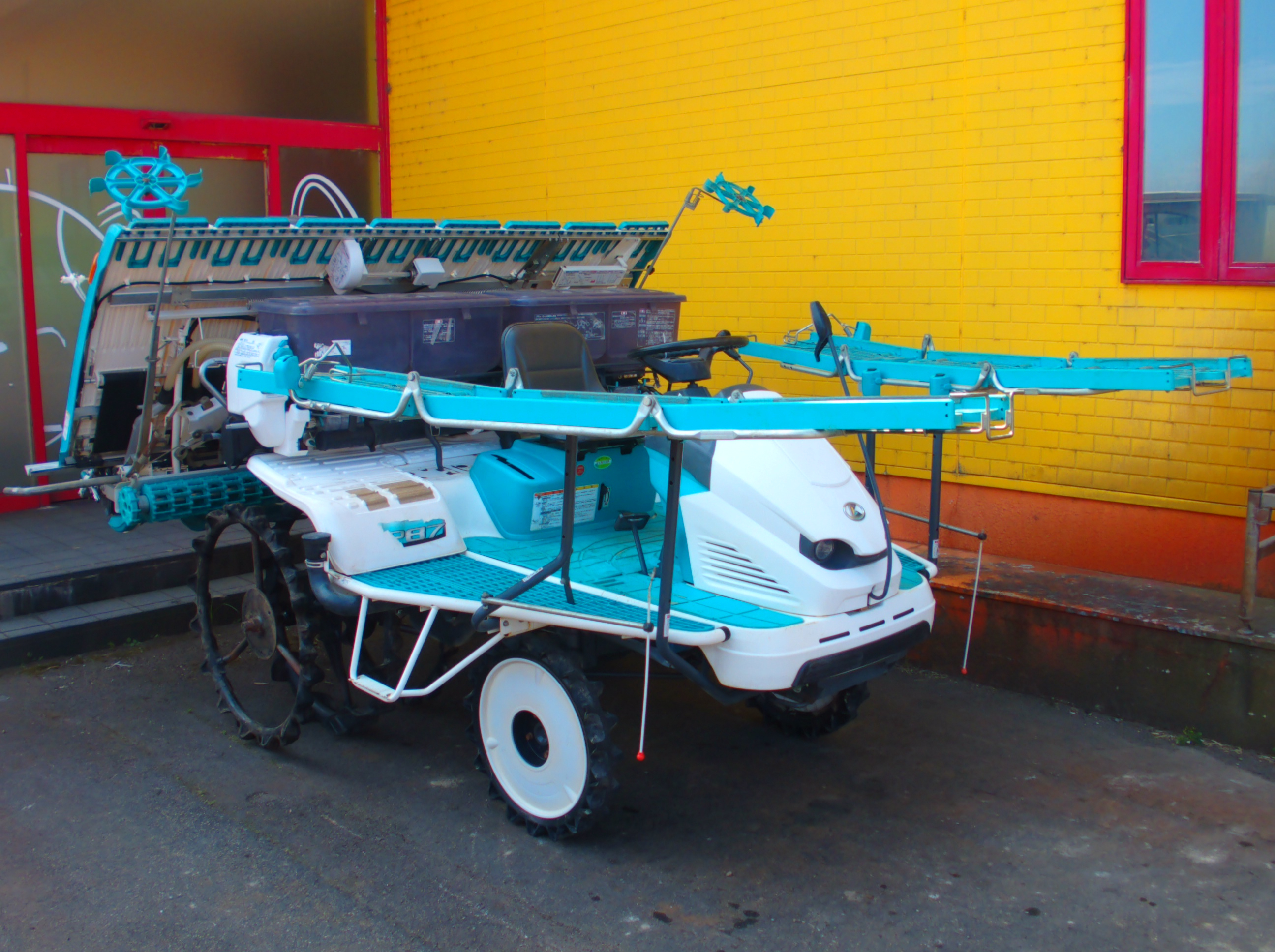 クボタ 田植機 写真