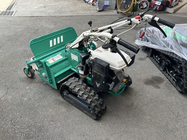 草刈機 HRC664 写真３