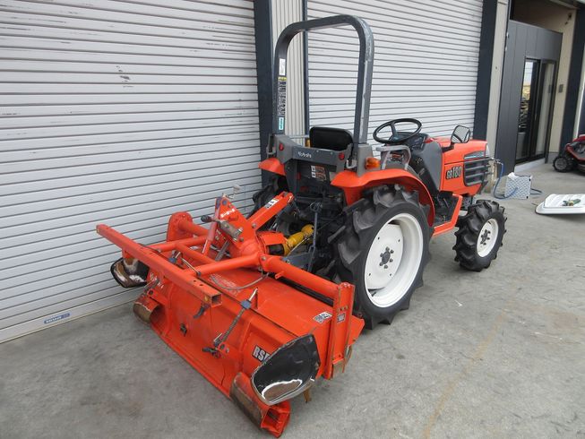 トラクター GB180(F) 写真５