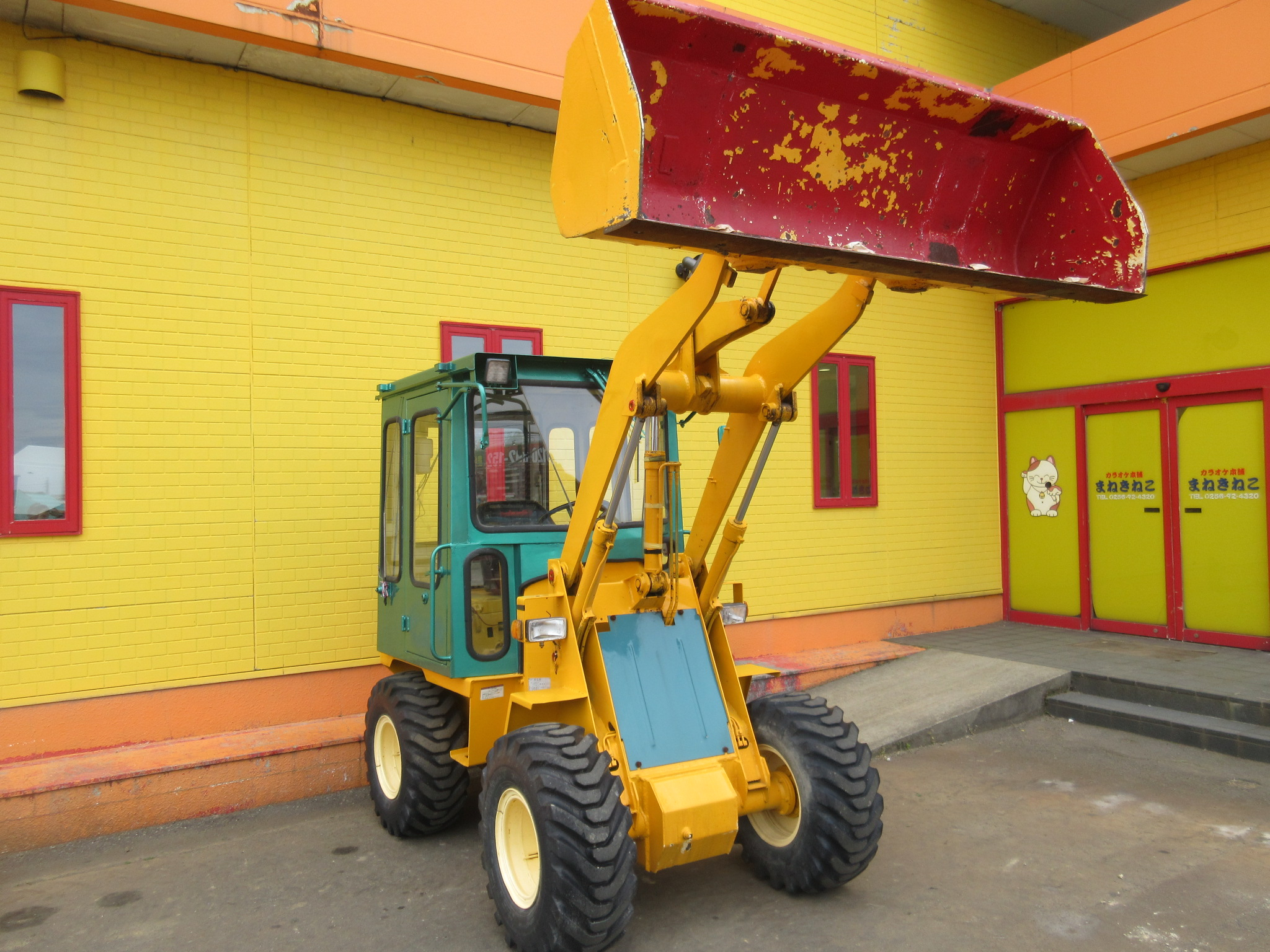 TCM ホイールローダー 写真