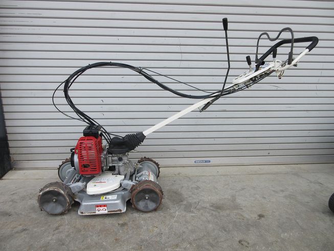 畦草刈機 SP851 写真３