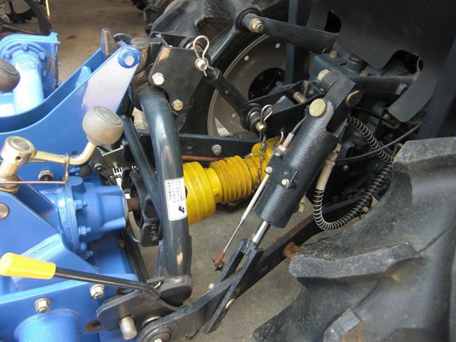 トラクター TH233-BA4VD    写真７