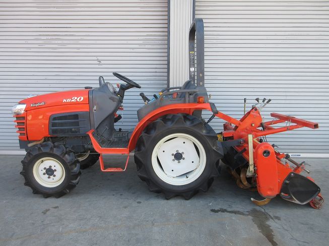 トラクター KB20(F) 写真３